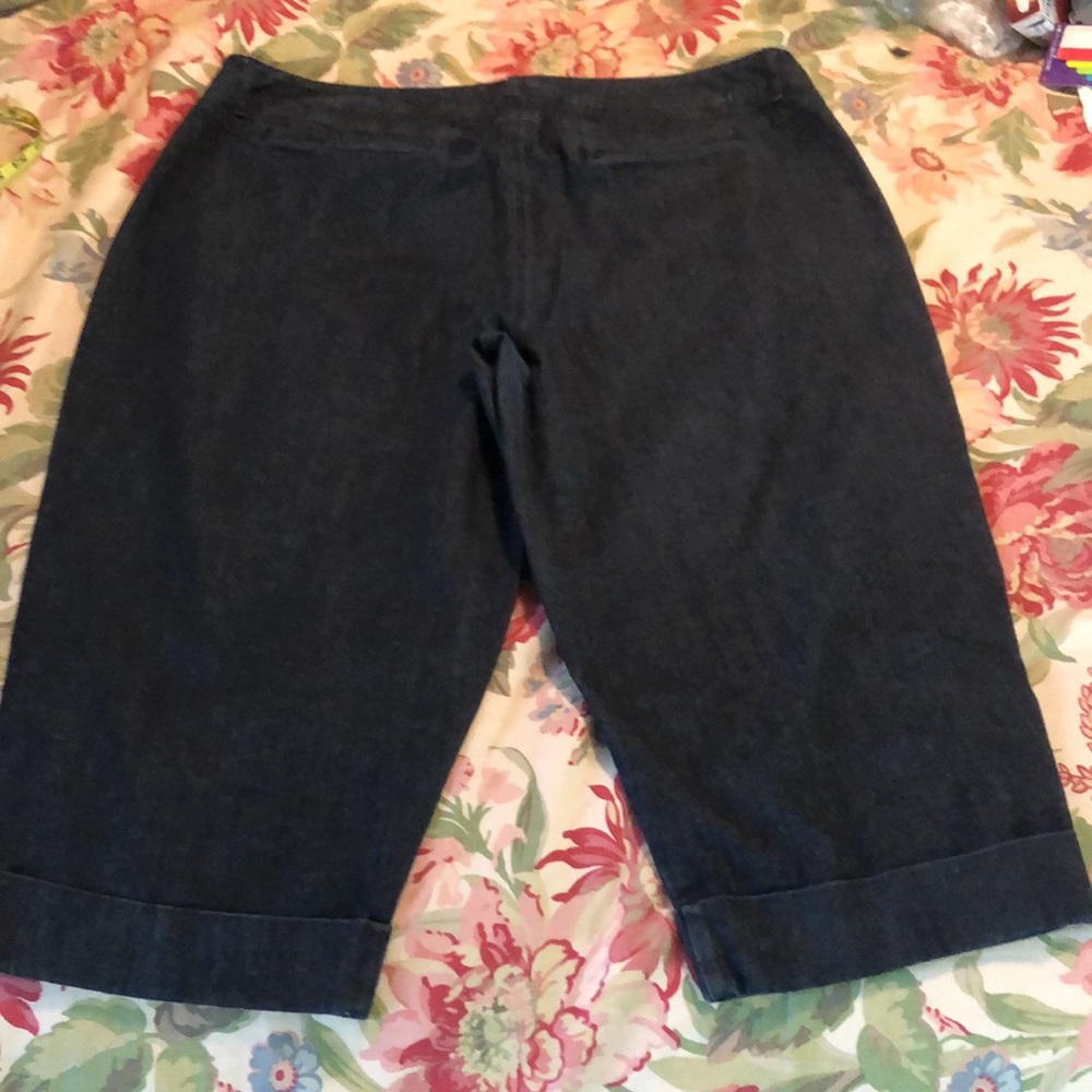 TALBOTS Size 22W Crop clamdigger Trouser Jeans Stretchy Denim